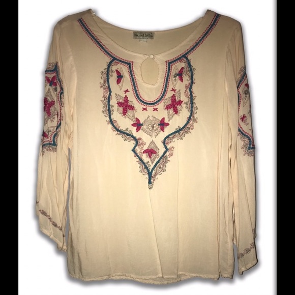 Embroidered blouse - Picture 1 of 2